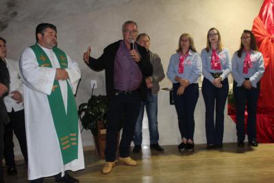 CooperaÃ§Ã£o da Comunidade Linha Nova com o NÃºcleo Feminino da Coprossel  resulta em Nova Gruta do Senhor Bom Jesus 